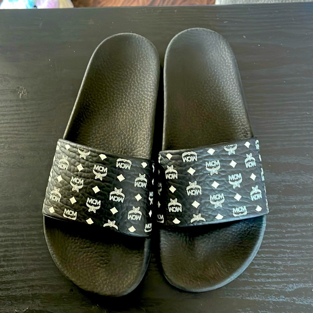 MCM Women’s Black Visetos Monogram Logo Print Slides Women Size 8